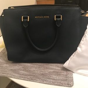 Michael Kors purse